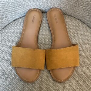 Old Navy Mustard Suede Slide Sandals